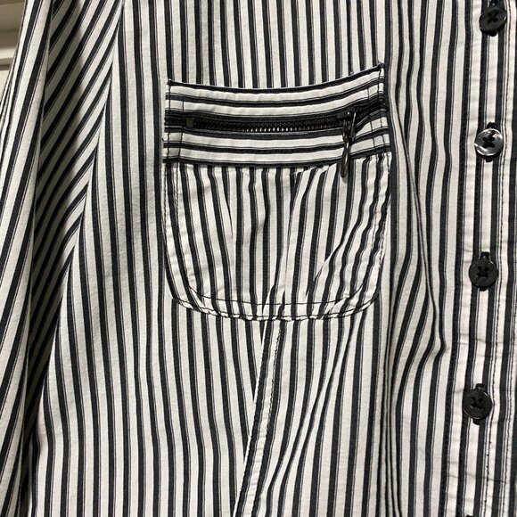 Worthington, black & white stripe, 3/4 sleeve, button-down blouse, size PM - Picture 7 of 10
